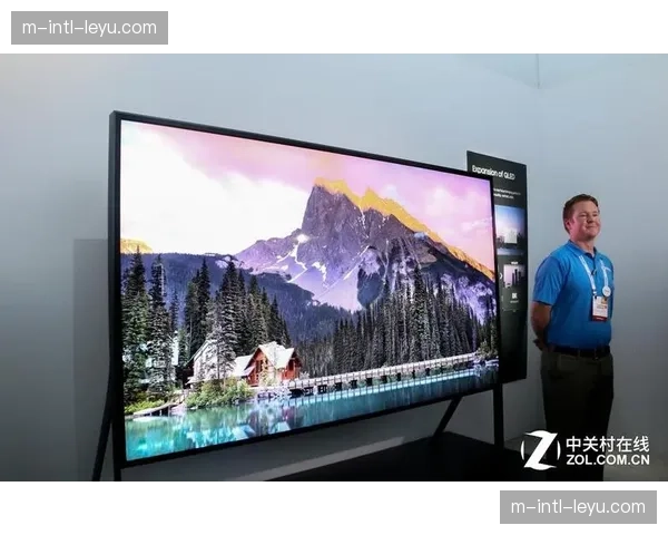 8K超高清信号源全线贯通 细节捕捉力超越人眼极限